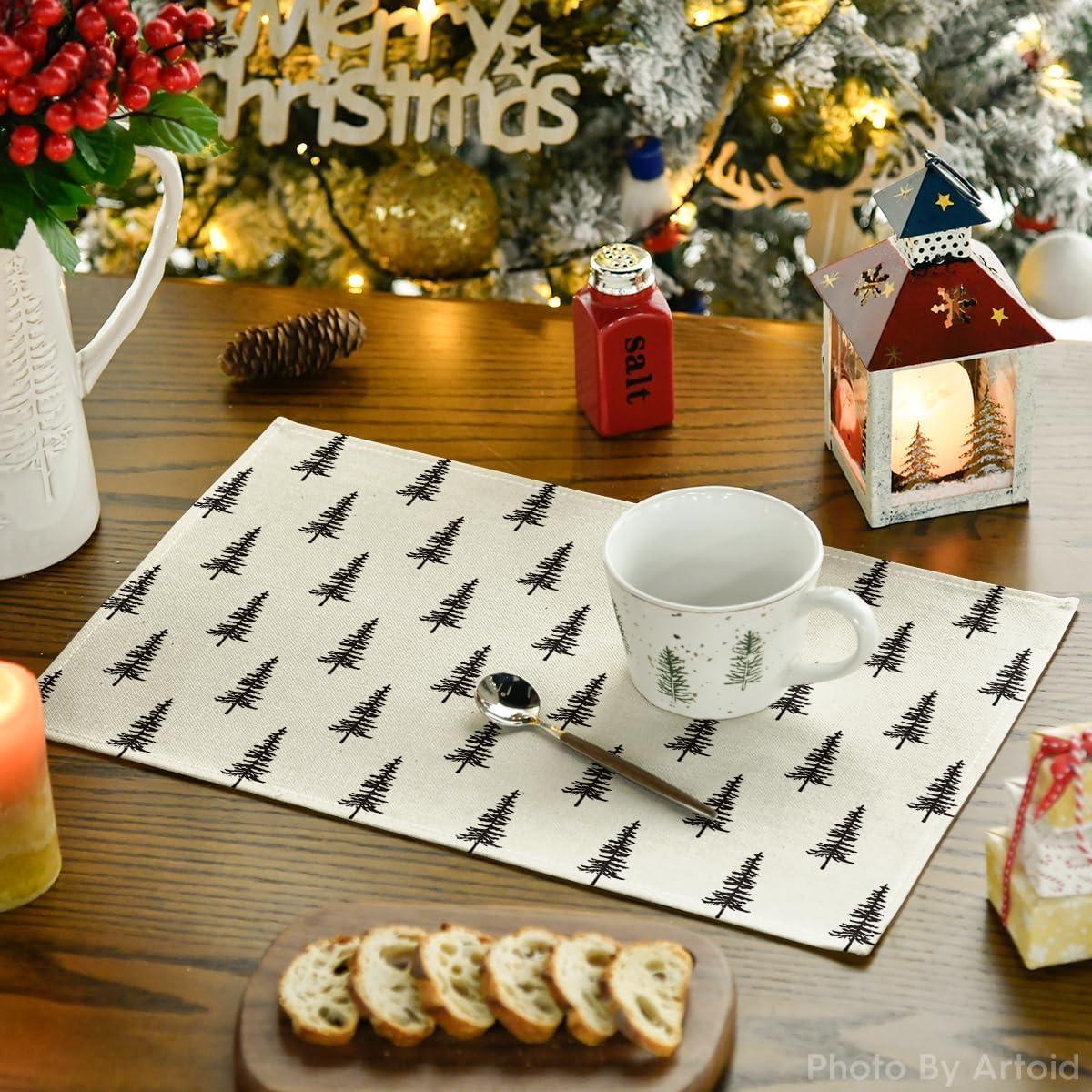 imageArtoid Mode Xmas Trees Merry Christmas Round Placemats Set of 4 14 Inch Winter Round Table Mats for Dining DecorationBlackBeige