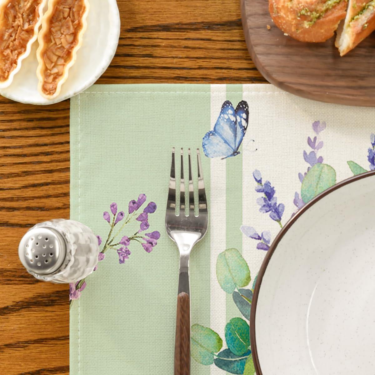 imageArtoid Mode Green Bloom Vase Floral Spring Round Placemats Set of 4 14 Inch Summer Holiday Round Table Mats for Dining DecorationGreen