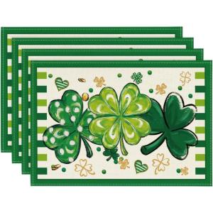 Artoid Mode Four Leaf Clover Shamrocks St. Patrick’s Day Round Placemats Set of 4,14 Inch Seasonal Holiday Farmhouse Table Mats for Party Kitchen Dining Decoration(Beige)